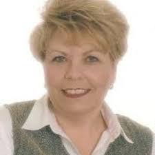 Donna Hetzel's Instagram, Twitter & Facebook