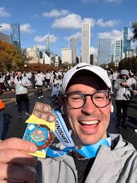 And our second superstar intern this year is Dr. Arnav “Arnie” Shah!  👨🏾‍🍳 Undergrad: University of Pennsylvania Medical school: LKSOM at  Temple University Hometown: York, PA Current Rotation: SICU Fun fact: won