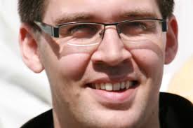 Broder Hallvard (Thomas) Hole avlegger evige løfter 30. april og diakonvies  14. mai