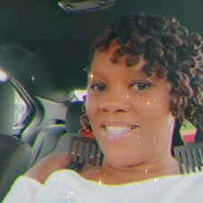 Miranda Tharp's Instagram, Twitter & Facebook