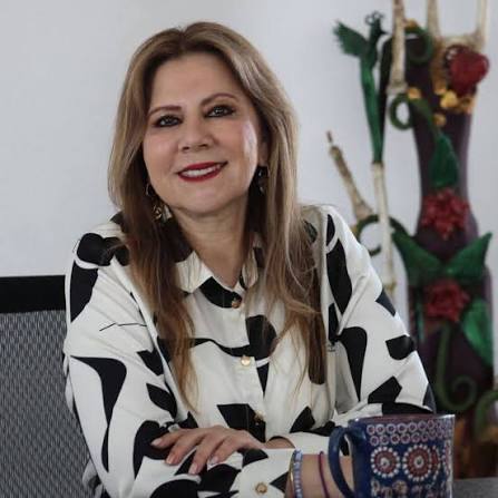 Lupita Herrera (@GuadalupeHerreraCalderon) • Facebook