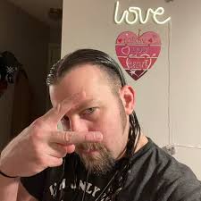 Free meals for police officers, through May 17th 🇺🇸