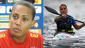 No comentário, andrea diz que, dessa maneira, ficaria tudo resolvido, brasil campeão, e completou com risadas. Y08u0wn826zotm
