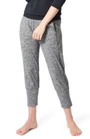 Sweaty Betty Garudasana Crop Yoga Trousers Nordstrom Yoga Trousers Fashion Clothes Women Womens Workout Outfits