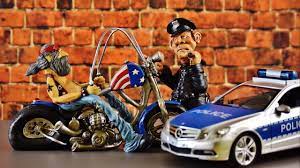 We did not find results for: Siren Polis Kesan Bunyi Dengan Lampu Berkelip Bunyi Penggera Kereta Polis Youtube