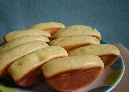 Kalau makanan beratnya biasanya memiliki khas tersendiri mulai dari bumbu yang digunakan sampai cita rasa khas. Resep Kue Pukis Original Oleh Ummahhaaqa95 Afni Nur Rochmah Cookpad