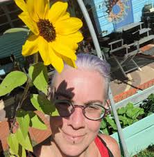 Any girlies looking for a new friend?