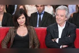 Portrait intimiste de evelyne bouix pour la pièce le mensonge de florian zeller, dans une mise en scène de bernard murat au théâtre edouard. Un Dimanche Avec Evelyne Bouix Et Pierre Arditi Article Femina