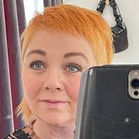 100+ "Sara Alm" profiles