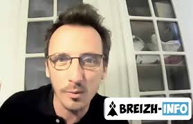 « un mensonge d'etat » : Louis Fouche Reinfocovid Aujourd Hui Les Gens Sont Plus Malades De La Politique Sanitaire Que Du Virus Lui Meme Interview