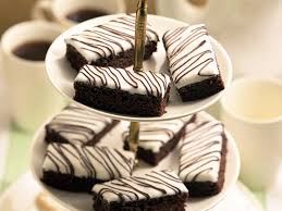 Frosting Fans Listen Up 28 Photos Food Yummy Food Desserts