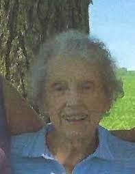 Imogene Ellis's Instagram, Twitter & Facebook