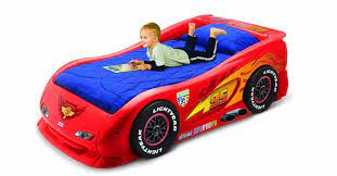car beds for boys tips to decide lightning mcqueen bedroom race car bed car bed