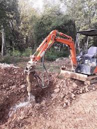 Pour cela, il faut accompagner la pente en réalisant un. Terrassement Terrain En Pente Nimes Ales Ledignan Fl Terrassement