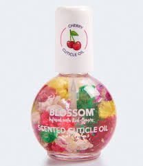 It provides moisturization and nourishment for the nails. Blossom Cherry Cuticle Oil