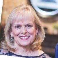 Phyllis Knowles's Instagram, Twitter & Facebook