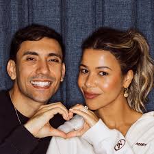 Larry Paz (@larrypazart) • Instagram photos and videos