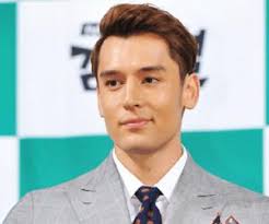 Julien meets a girl, and. Julien Kang Bio Facts Family Life Of French Canadian Actor