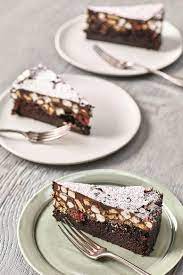 Nadiya Hussain S Rocky Road Could Make A Seriously Sweet Addition To Your Wedding Reception Cake Recipes Uk Desserts Savoury Cake