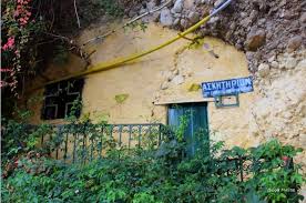 Λίγο μετα την εκκίνηση της. Odoiporiko Sto Aigio Neoi Kairoi En Aigiw