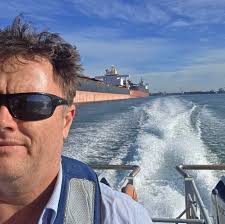 Need pickup service from Kurri to the Bay