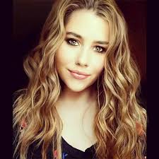 Leanne Haley (@leannehaley100073) vysílá LIVE