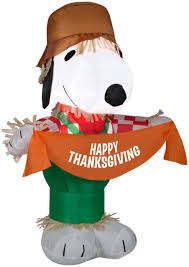 Make a circle for the head and another smaller shape for the body. 2020 Scarecrow Snoopy Thanksgiving Inflatable