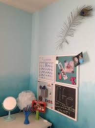 Coole Bastelideen Magnet Wand Tafel Pfau Feder Ombre Wandfarbe Blau Teenager Zimmer Kalender Fur Kinder Bastelideen