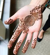 Download 65 Easy Mehndi Designs For Starters Beginner Friendly Mehndi Designs Bling Sparkle