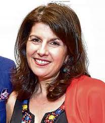 After Staying Arm's-Length, CEOs Now Cozy Up to Trump