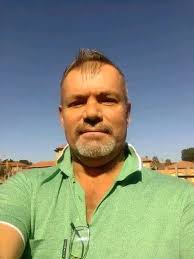 Good day viners...young man whose just starting his own life ...just wanted  to ask kty maTv azara mutwn akaunzi maImitate how good are they ..coz for  160us u can get 50inch ...is