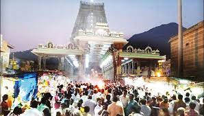 23 மாதங்களுக்கு பிறகு அனுமதி: திருவண்ணாமலையில் பக்தர்கள் விடிய, விடிய  கிரிவலம் | Thiruvannamalai Girivalam Thiruvannamalai Arunachaleswarar Temple