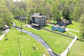 Filmed in high definitionfor one weekend in december, each year, the spring mill state park pioneer village hosts holiday in the village. Dnr State Parks Spring Mill State Park