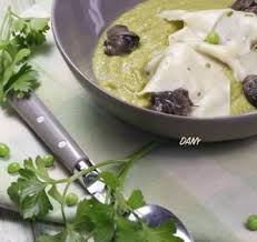 Ravioles Ouvertes D Escargots Et Veloute De Petits Pois Epicetout La Cuisine De Dany Cuisine Savoureuse Veloute Petit Pois Alimentation