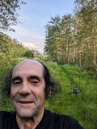 It's that time of year again. The first cut is the deepest! I wanted to get  to to it much earlier/shorter so I could do it with the ride-on but the  floods