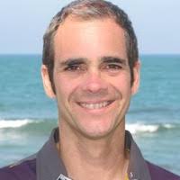 Daniel Bueso-Inchausti Toro Email & Phone Number