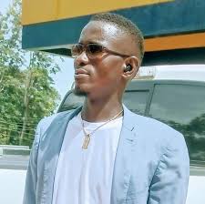 First Liberian song in 2025 and it's a hit . Bilikon entertainment hit  maker King Dennis just drop a nice gospel drill song title My Way Yaah .  Deniss can rap and