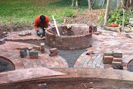 Measure the width of the area you want the brick fire pit to be. Diy Brick Fire Pit Fireplace Design Ideas