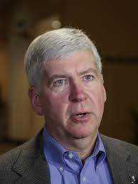 Snyder signs teacher pension changes into law