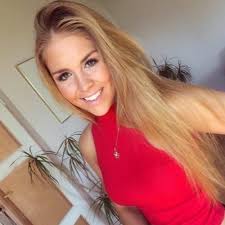 Caroline Andersen (@CarolineBjerre)