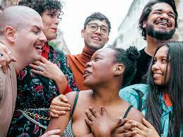 10 ways to know if you are bisexual or pansexual many people look at sexual orientation as a black and white, either/or identity, and assume most people must be either attracted to men or to women. Am I Bisexual 15 Things To Know If You Re Questioning