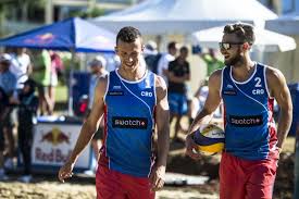 Hier vind je alle info over beachvolleybal, beach team nederland, jong & jeugd en dela eredivisie. Perisic Makes Professional Volleyball Debut For Croatia With Man Utd Move In Doubt
