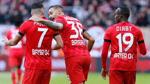 Augsburg are never to be underestimated, but leverkusen should secure the away win they need to remain on. Transfer News Bayer Leverkusen Braucht Neuzugange In Der Defensive Fussball News Sky Sport