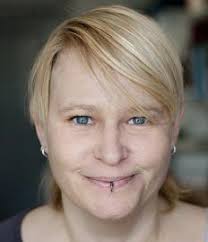 DECOLONIZING ANIMALS