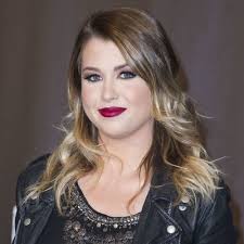 Enjoyphoenix est une blogueuse et youtubeuse française, spécialisée en mode, beauté et lifestyle. Marie Lopez Enjoy Phoenix Agent Manager Publicist Contact Info