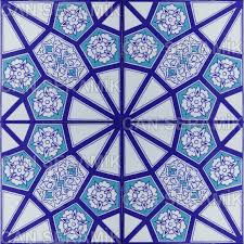 Ahşap yer karosu, doğal akasya ağacı kullanıcıya ahşabın sıcaklığını ve ahşabın doğal renklerini sunar. Cini Karo Cini Seramik Kutahya Iznik Cinisi Cini Malzemeleri Cini Fiyatlari