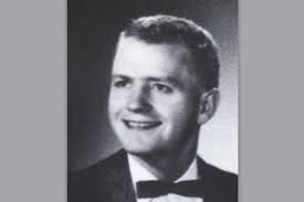 Kenneth Larson, '61 DVM