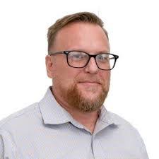 Jason Enos's Instagram, Twitter & Facebook