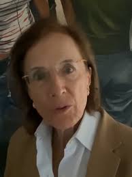 Montaje de Cepeda a Prada para criticar a Uribe