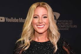 Sarah McLachlan Performs